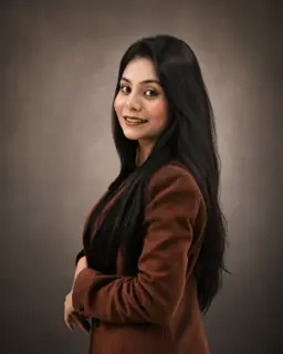 Priyanshi, makeup artist behind Face Desires